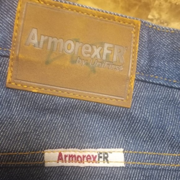 ARMOREX Fire Resistant Jeans - Picture 3 of 3